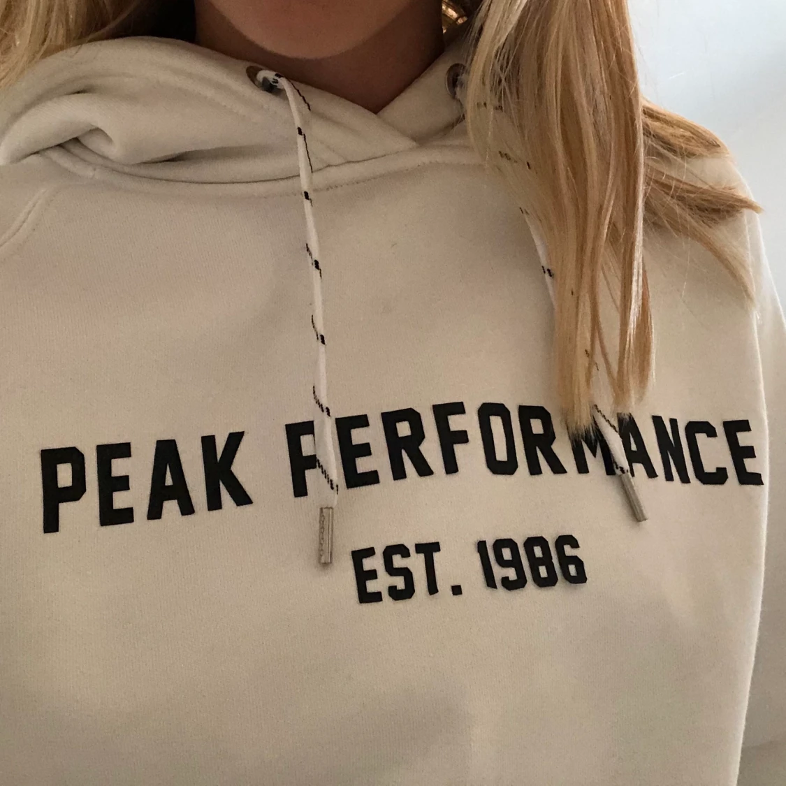 Peak performance hoodie - 90