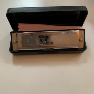 Munspel - Aldrig använt munspel, nypris 300 kr.