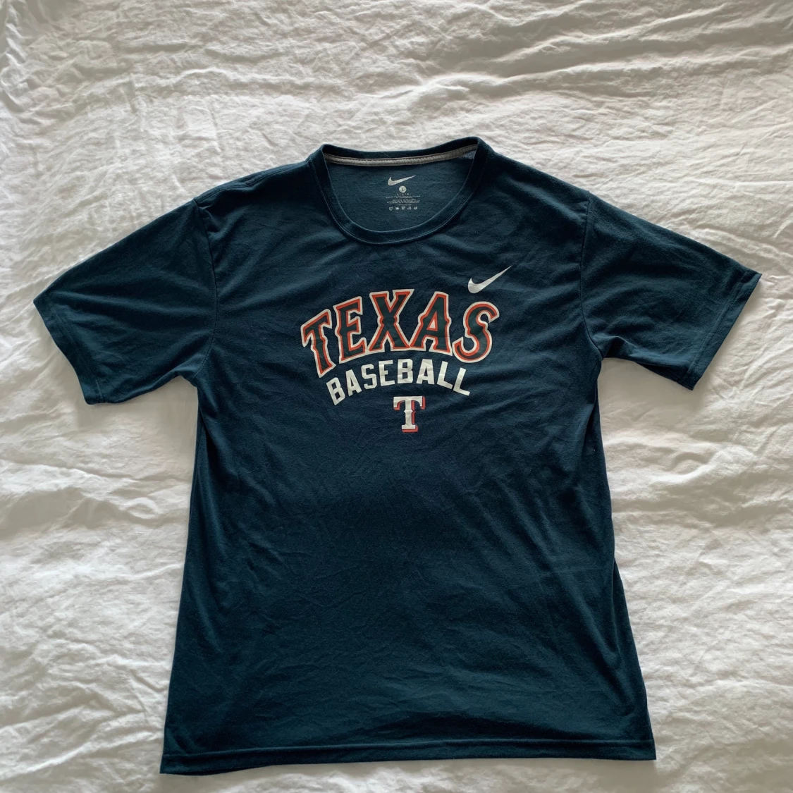 Vintage Nike t-shirt