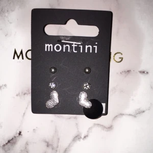  - Tre fina silverörhängen som är helt oanvända. Köparen står för frakten❤️