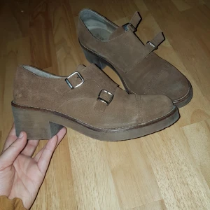  - Brian Stepwise mocka skor, helt läder. Bara använt ett par gånger! Köptes i spanien för 80 euro två år sen  