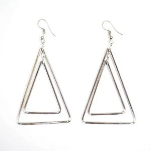  - nya örhängen  material : rodium, nickel 