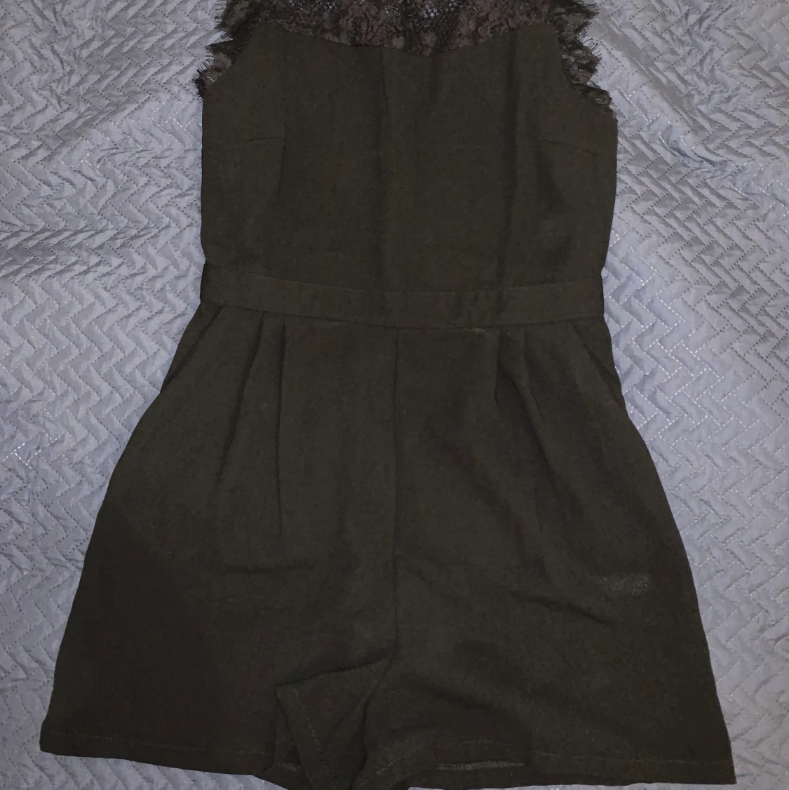 Svart jumpsuit från New Yorker