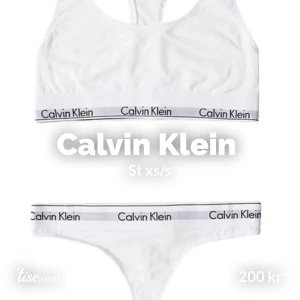 Calvin Klein  - Calvin Klein sett, underdelen aldrig använd då den va för liten på mig, överdelen är använd, men i bra skick, st xs/s på delarna 