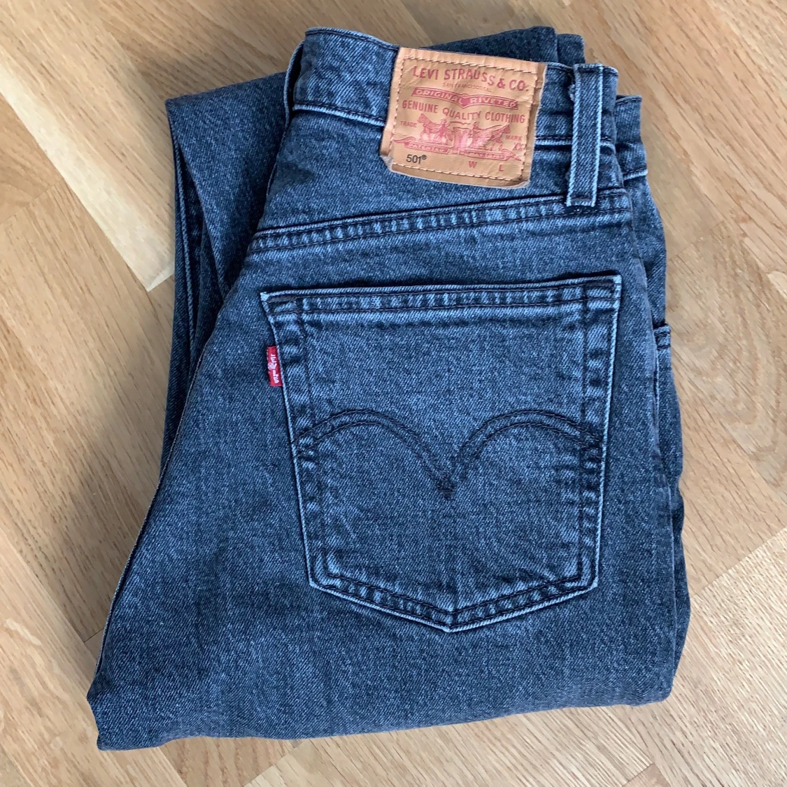 Levi’s 501 crop