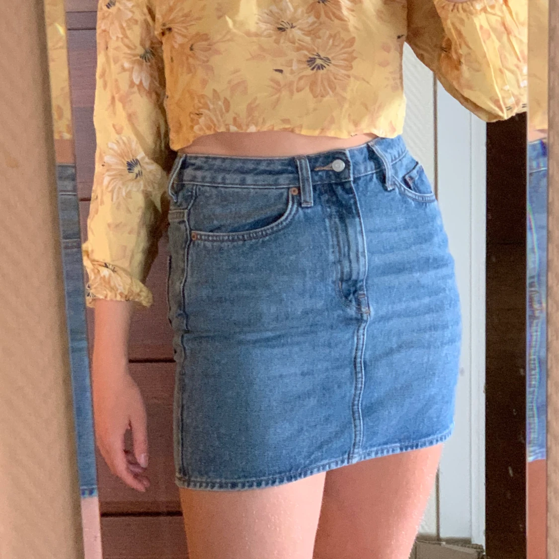 Weekday jeanskjol strl 36