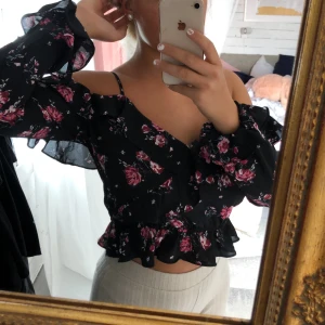 Hm topp - 100kr eller bud + frakt 