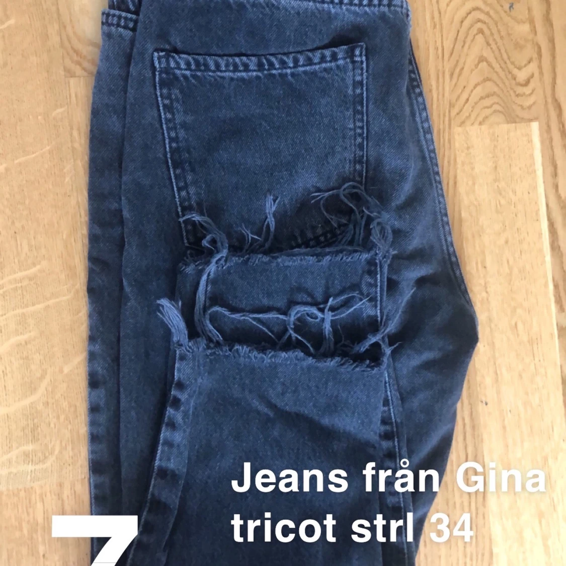 Olika jeans