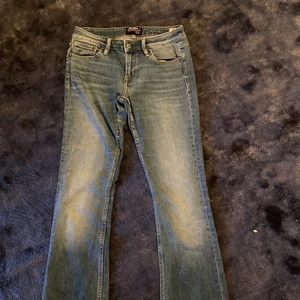 Jeans - Supersnygga jeans från crocker! Skriv för bättre bilder💖