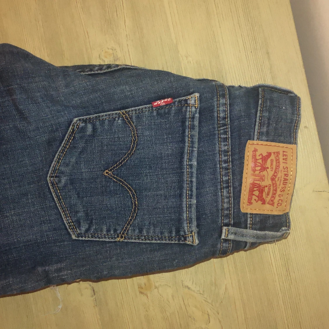 Levis jeans  - 90