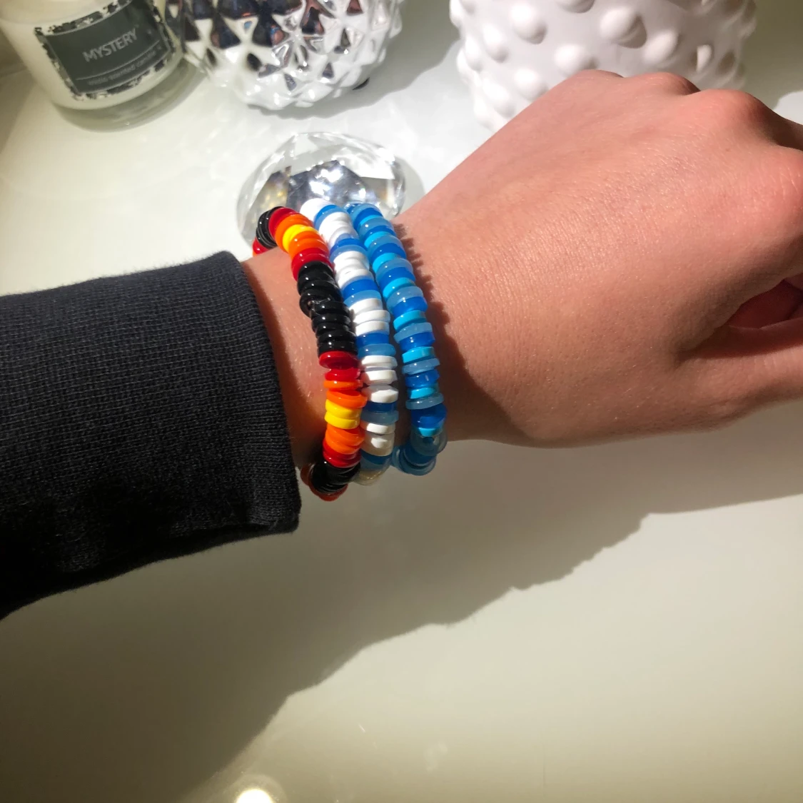 Egengjorda armband och halsband 