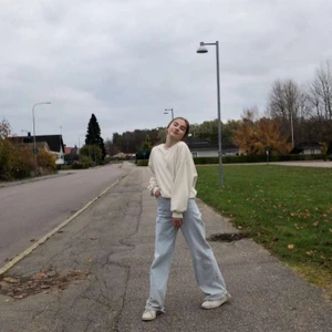 Yoko jeans storlek 29/30 -  Yoko jeans storlek 29/30 säljer pga har ett par lika danna hemma. Kan fraktas och tar bara swish. Kom gärna med bud