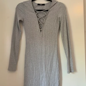 Klänning storlek S - Skön klänning från bikbok storlek S men passar M också!