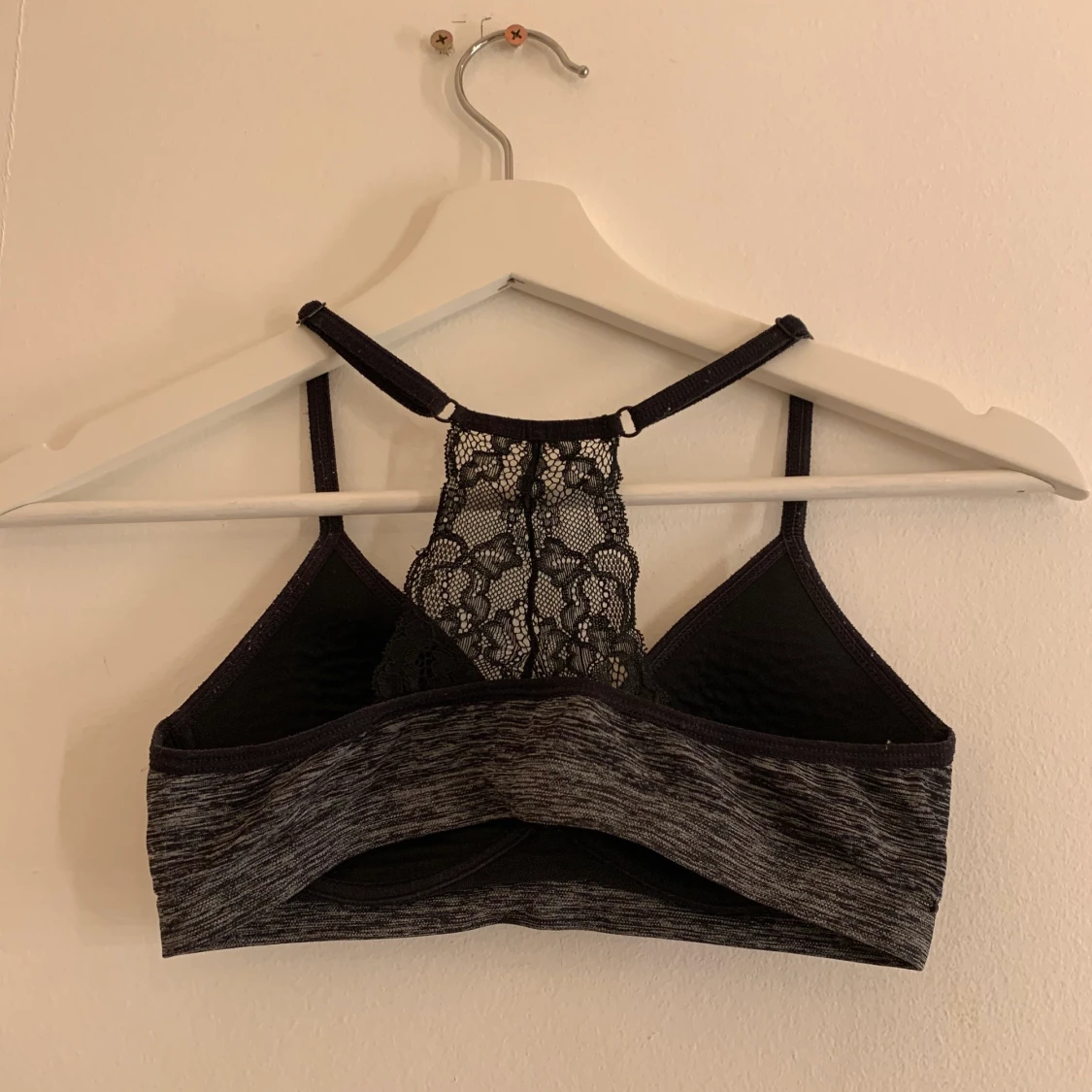 Svart bh  - 90