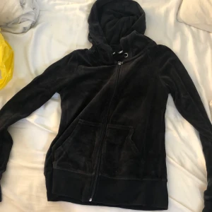 Hoodie från cubus - cubus huvtröja. bra skick. Frakt ingår