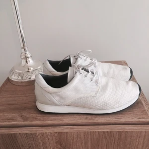  - Nya sneakers från Vagabond som finns i butik nu. Modell Kasai. Nypris 650kr. 