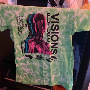  - Köpt på carlings, fint skick, du står för frakten