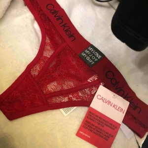  - Oanvända ck trosor, helt nya  Frakt: 11kr 