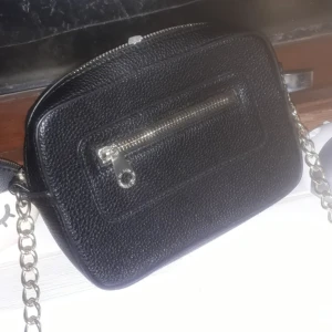  - Snygg väska don donna. Fint skick