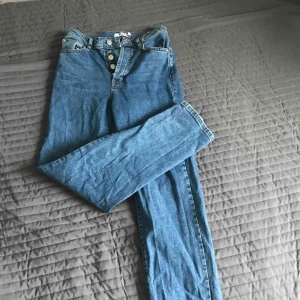  - Snygga byxor från nakd,knappt använda 