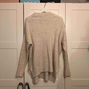  - Använt ett fåtal gånger, är i bra kvalité! 🧵    20 kronor för frakten 📬