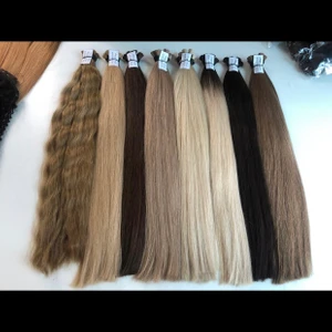 Löshår till salu - ‼️Jag har löshår för beställning till väldigt bra priser!!‼️  ✨ Tejp, träns, clips & nail hair ✨Dubbel drawn men finns även i vanligt. ✨35-70 cm ✨ remyhår. ✨ De flesta färger går att lösa ink ombre.  Hör av er hur många gram ni söker samt färg & metod för prisförslag! Pma mig för fler bilder/videos på håret vid intresse.  Jag tar även bulkordrar, där vi tillsammans kommer fram till ett bra pris☺️
