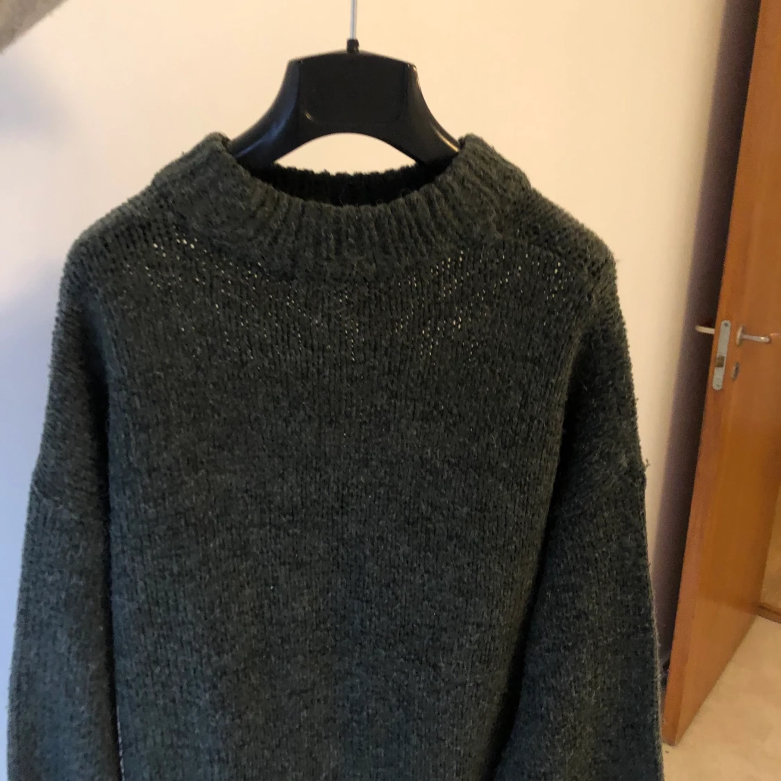 Grön stickad tröja