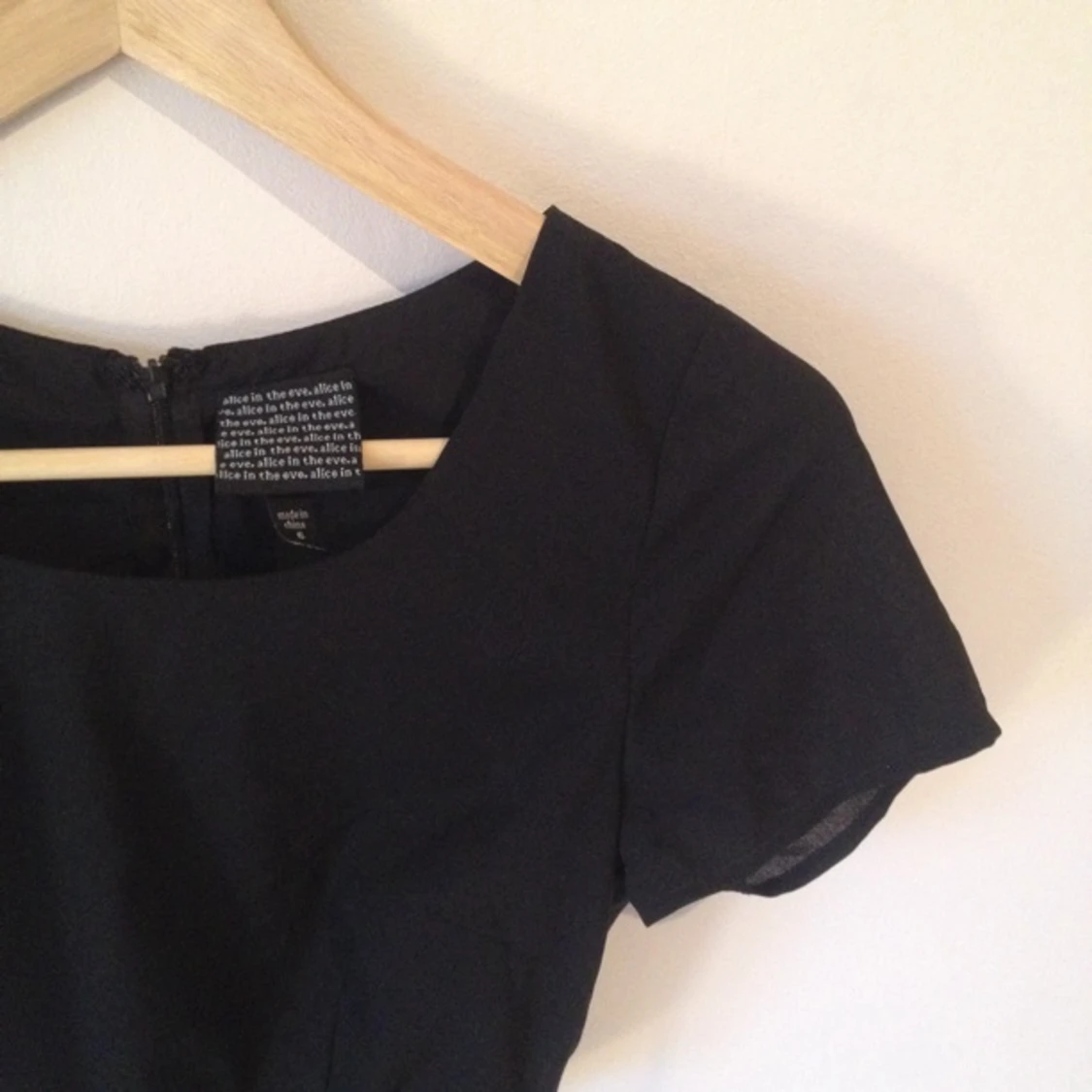 klänning kortärmad stl 6 