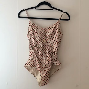  - Galet snygg baddräkt från hm 