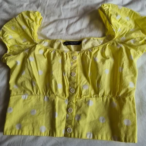 Strl M - Från Zara använda många gånger 🥰