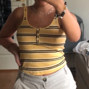 Sött linne strl Xs - Jättebra skick, endast använd 1 gång. 