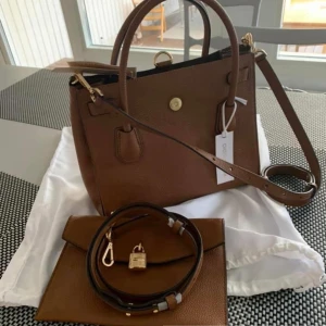 Michael Kors väska  - Oanvänd! Kvitto ej(hittat inte). Ord pris 4,099kr