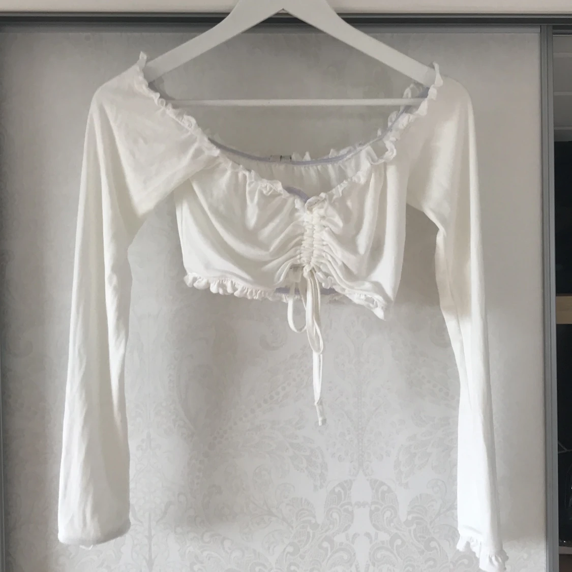 Snörad vit top - 91