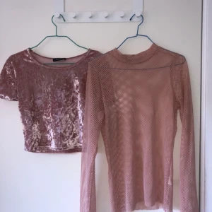 top och tröja strl. M - en för 75kr eller båda för 199kr. både toppen och tröjan är i storlek M men passar även dig med storlek S.