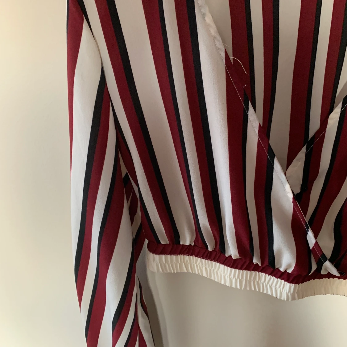 Randig top från Boohoo - 90