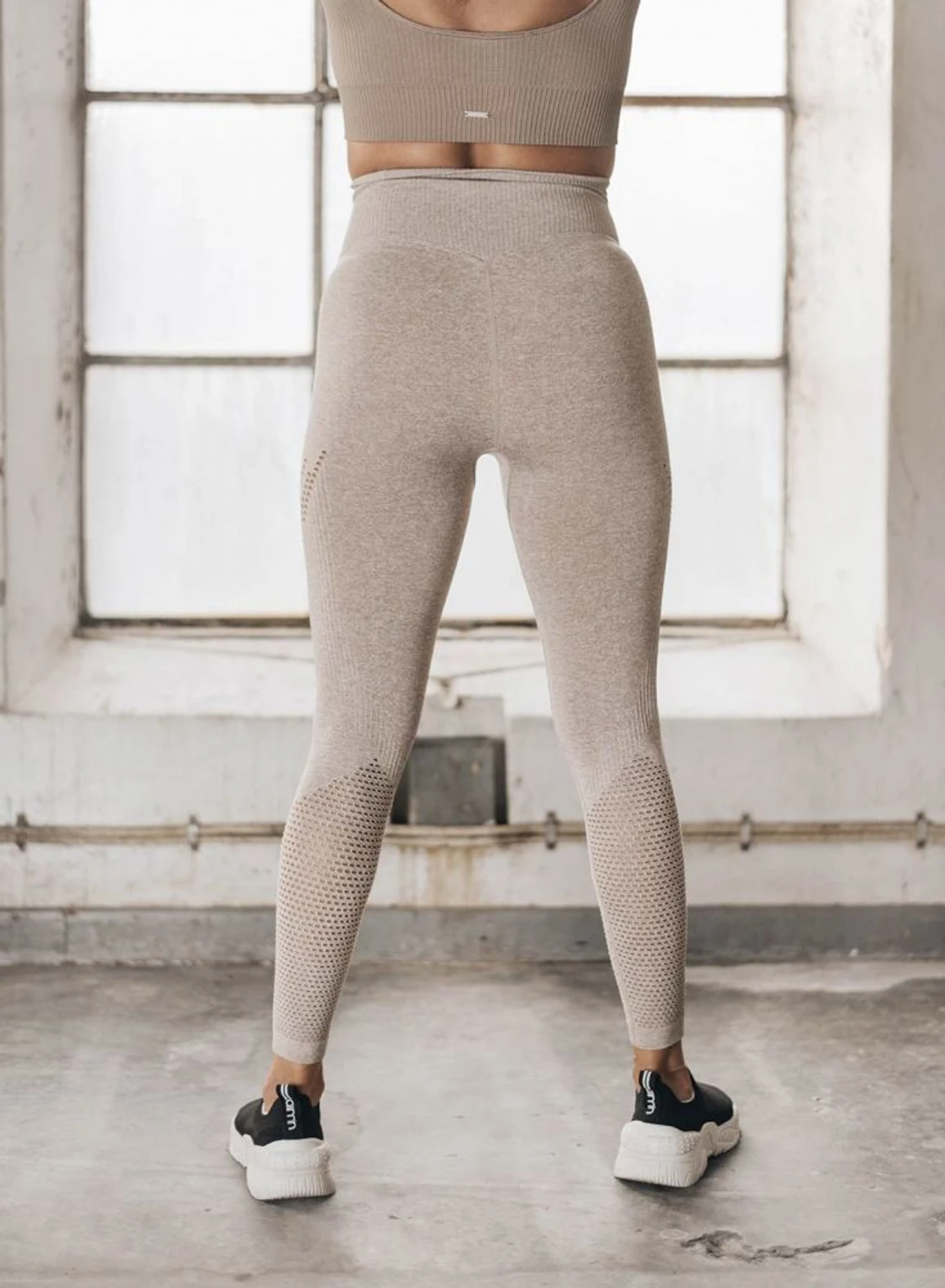 Latte Statement Seamless Tight - 91