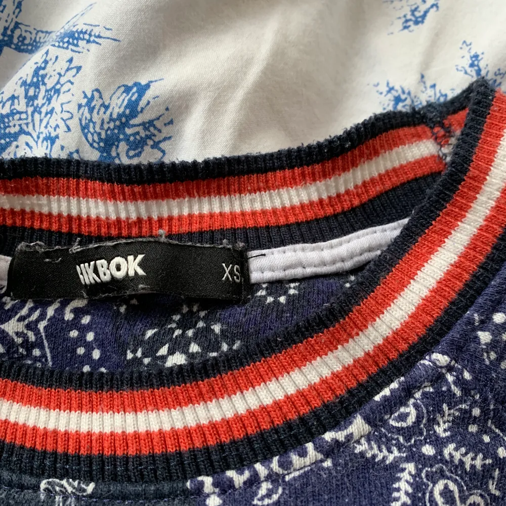 Cool sweatshirt med pasley-mönster. Fri frakt! . Tröjor & Koftor.