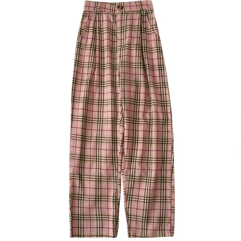 pink plaid pants, used a few times & one size !  + (shipping is 100+). Jeans & Byxor.