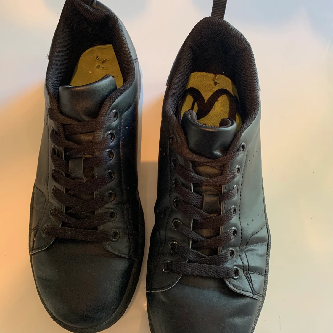 Svarta sneakers - 90