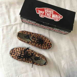  - Aldrig använda supersnygga vans. Säljes endast pga fel storlek!