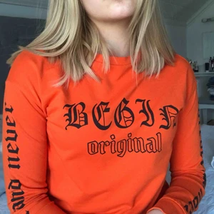  - Väldigt bra skick❤️ Frakt tillkommer 