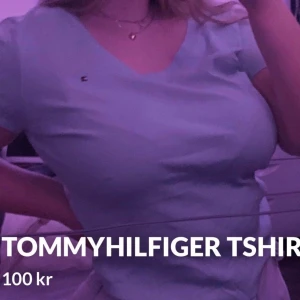 tommy hilfiger tshirt  - aldrig använd  stl L köpt för 300, säljs för 100 + frakt