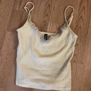 Linne - Säljer detta söta linnet för 20kr, köparen står för frakten💗