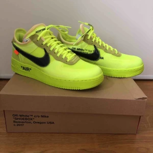  - The 10: NIKE AIR FORCE 1 LOW OFF WHITE AO4606-700  US8 EUR 41 UK 7 26cm 