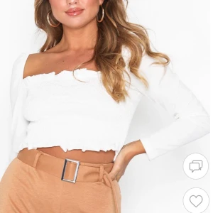 Nelly tröja - Söt långärmad tröja från Nelly, aldrig använd. Kan mötas upp.