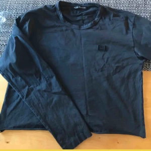 Acne tröja - Fin tröja från acne. 