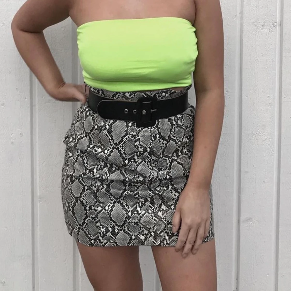 Kjol med snakemönster