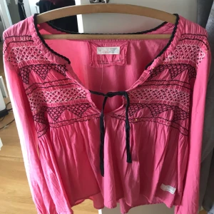  - Fint skick. Passar s-m. 