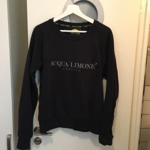  - Fint skick, använd ytterst få gånger. Passar en S-M