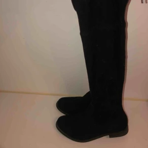  - Over knee boots i mocha💖